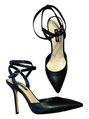 Nine West Brya Black Leather Ankle Strap Pointed Toe Heels 8.5